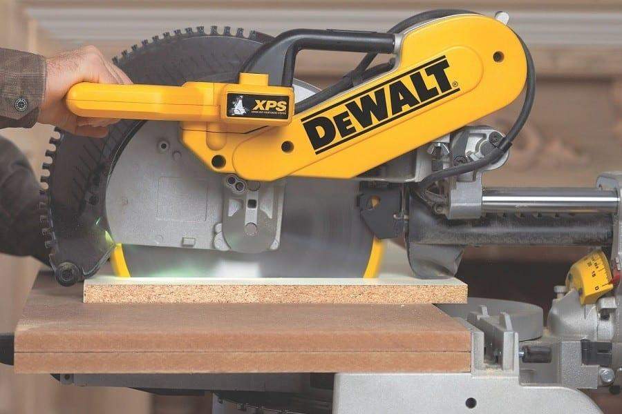 DeWalt’ DWS780