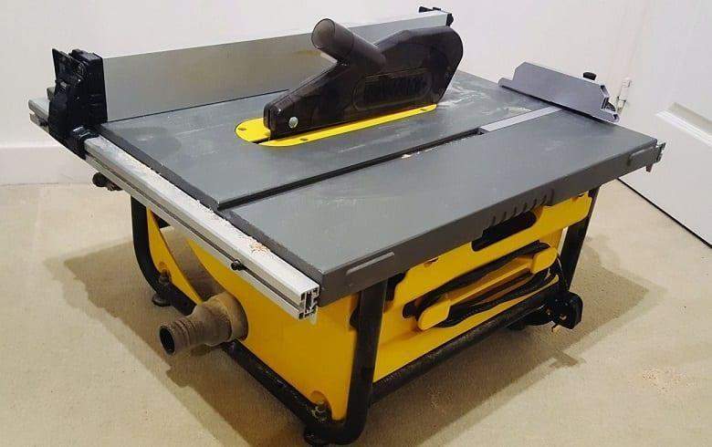 Portable table saw