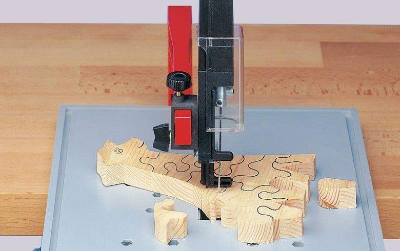 Scroll saw uses
